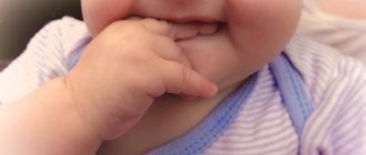 Fingers in the mouth - the cause of childhood stomatitis